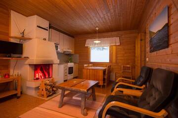 Фото номера Дом с 2 спальнями Комплексы для отдыха с коттеджами/бунгало Holiday Village Valle г. Утсйоки 15