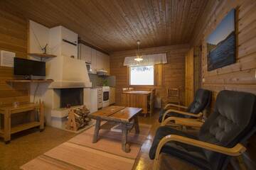 Фото номера Дом с 2 спальнями Комплексы для отдыха с коттеджами/бунгало Holiday Village Valle г. Утсйоки 7